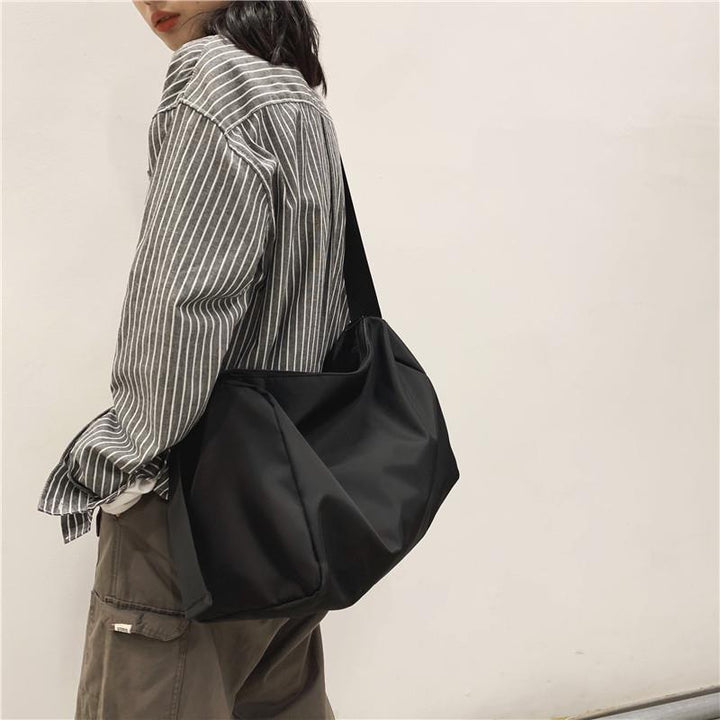 Versatile Waterproof Gym Duffle Bowlift