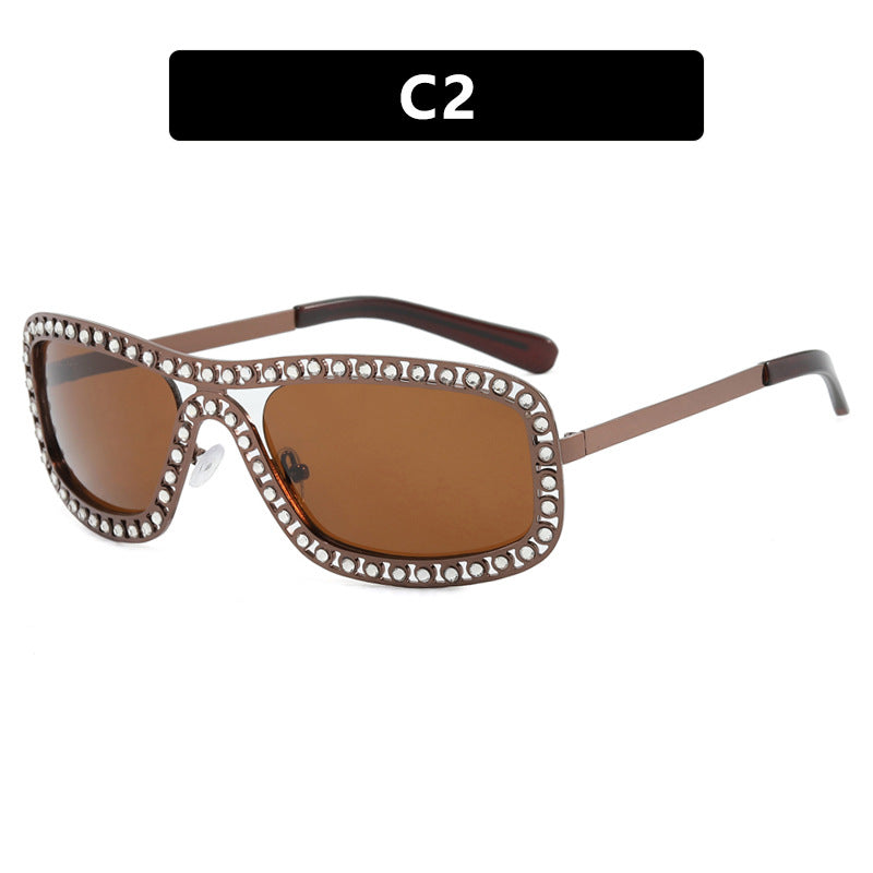 Women’s fashionable sunglasses with sparkling frame Bowlift