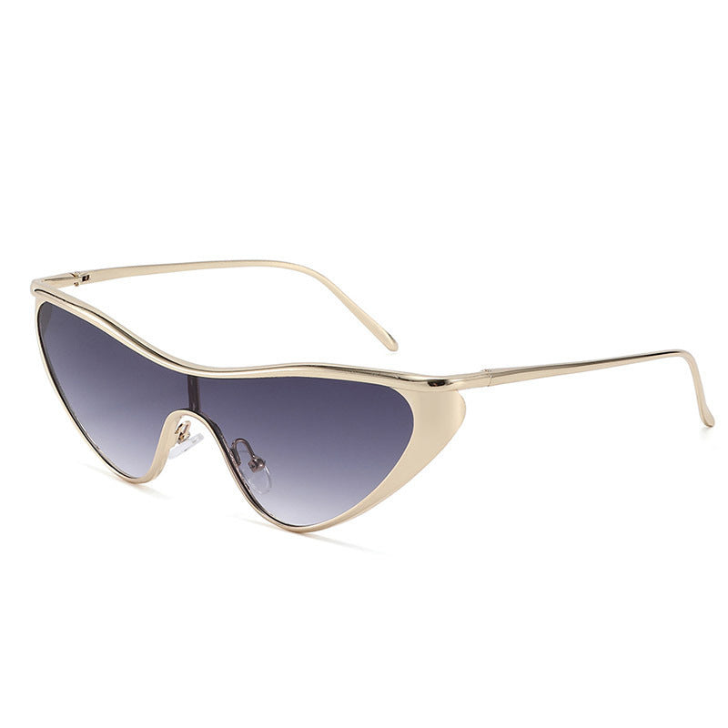 Ladies futuristic sunglasses in sleek design Bowlift