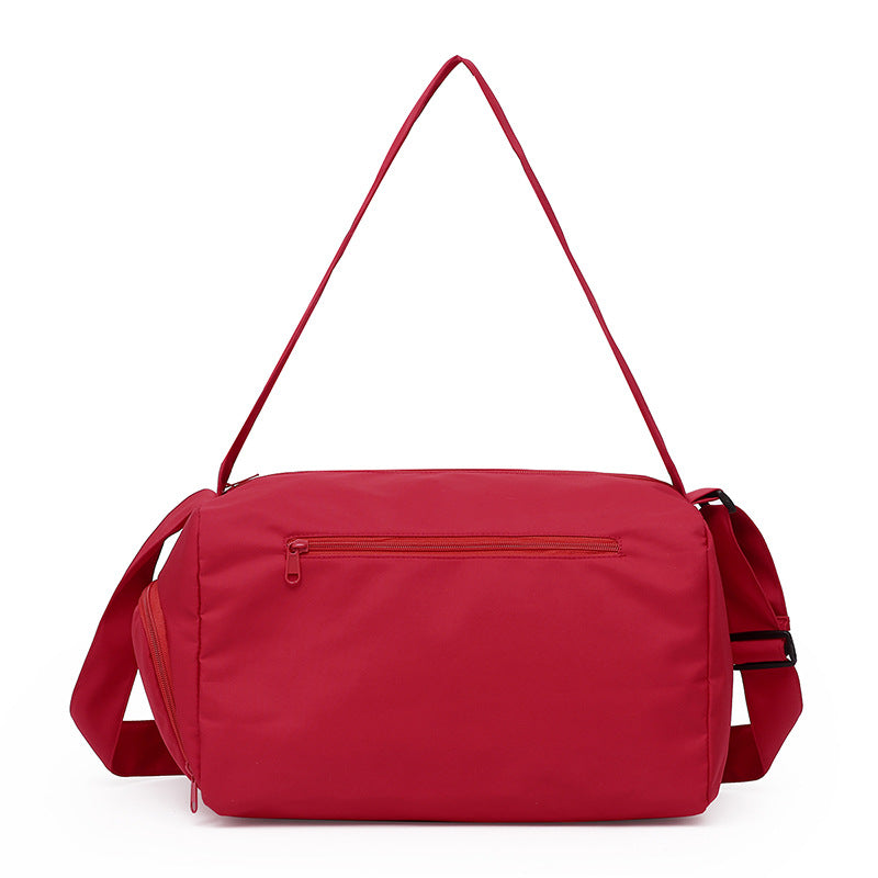 Stylish shoulder bag with practical compartments Bowlift