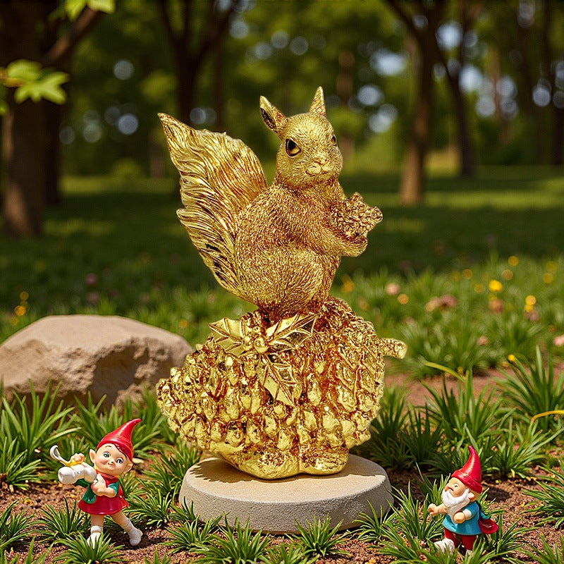 Decorative squirrel sculpture on a cone Bowlift