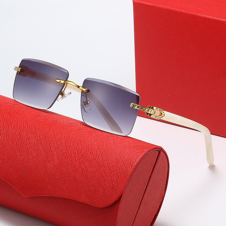 Ladies fashionable square sunglasses with luxurious accent and UV protection Bowlift