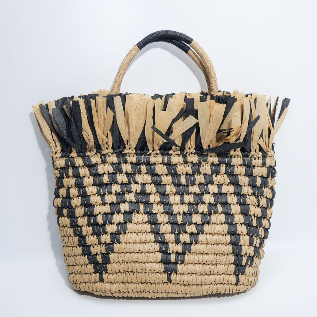 Basket bag with fringe accents Bowlift