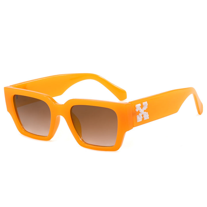 Women stylish oversized sunglasses with unique design Bowlift