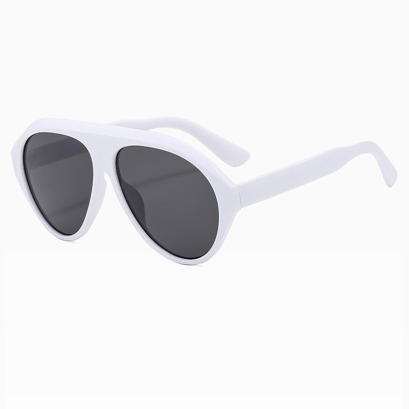 Women's Sporty Sunglasses with Sleek Design and Polarized Lenses Bowlift