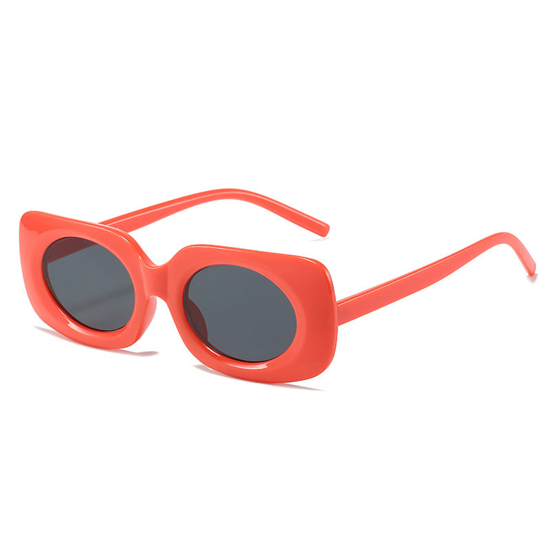 Modern Vintage-Inspired Oversized Sunglasses Bowlift