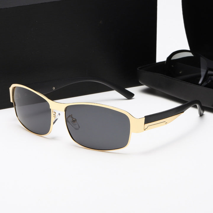 Ladies sporty sunglasses with robust metal frame and polarized lenses Bowlift