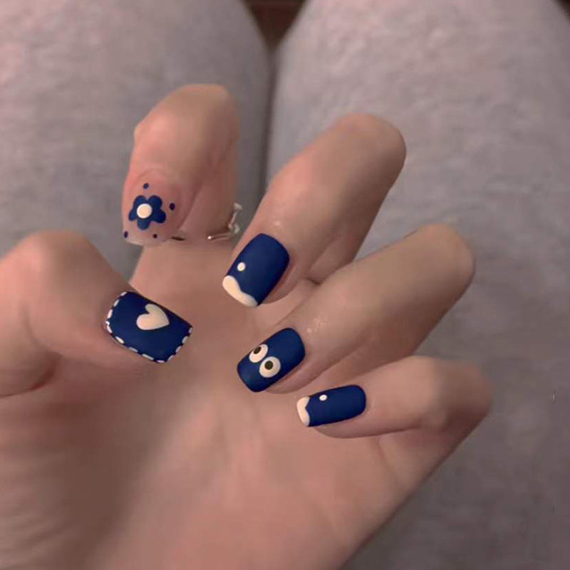 Festive Nail Art Press-Ons Bowlift
