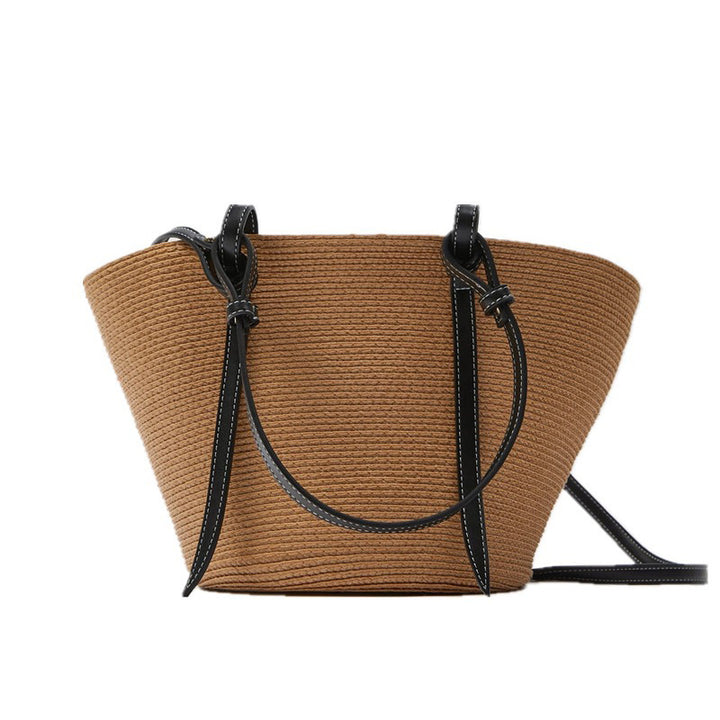 Generous basket bag with elegant leather accents Bowlift