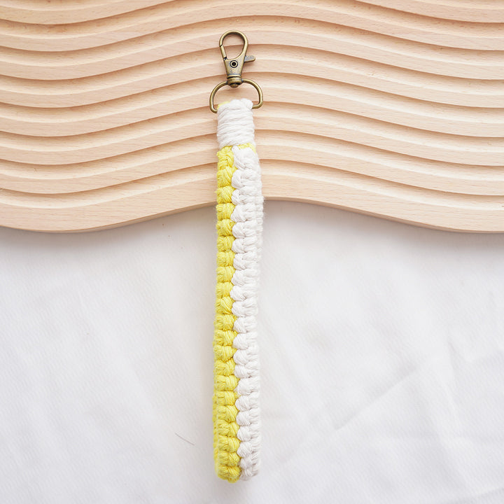 Macramé Keychain Holder Bowlift