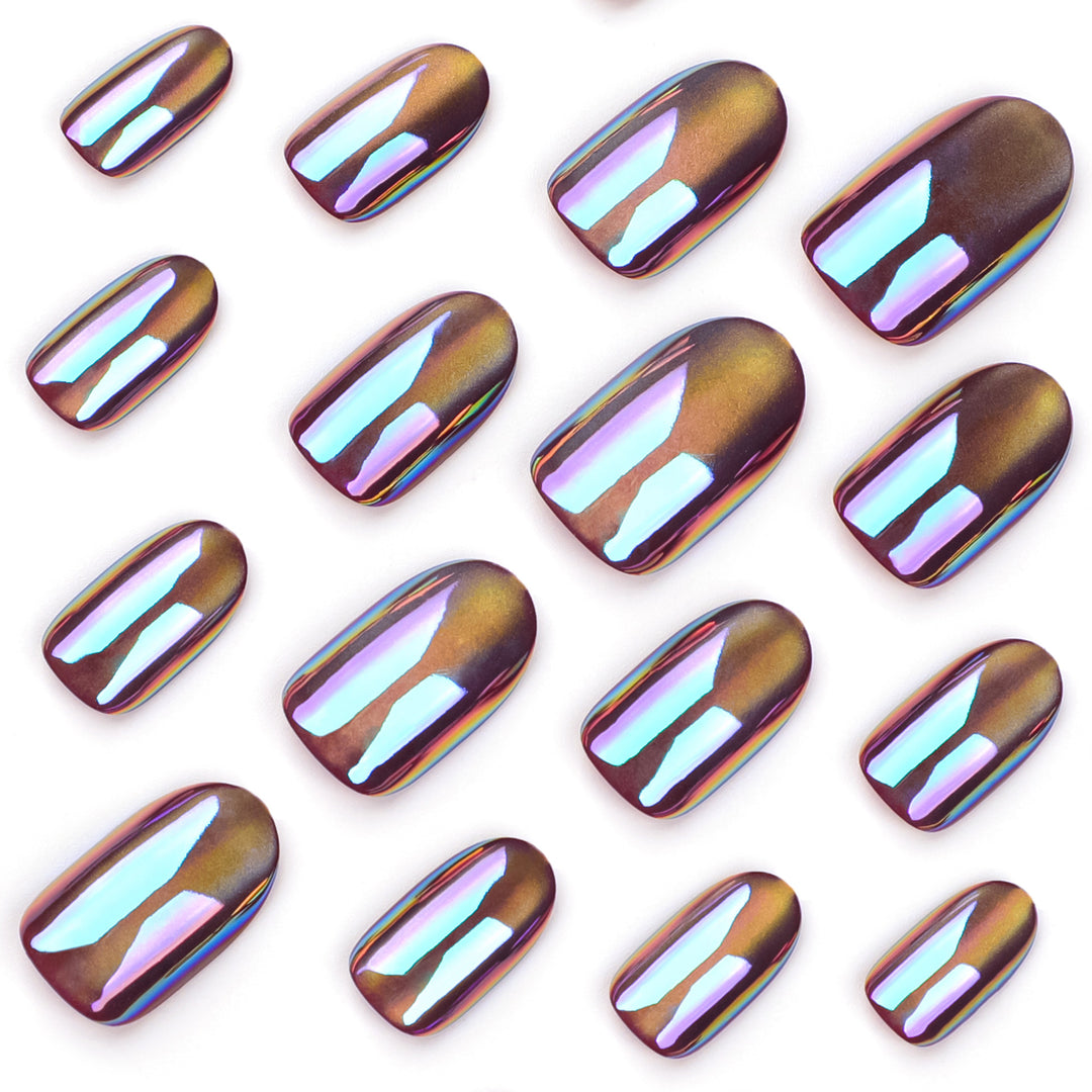 Shiny nail art with holographic effect Bowlift