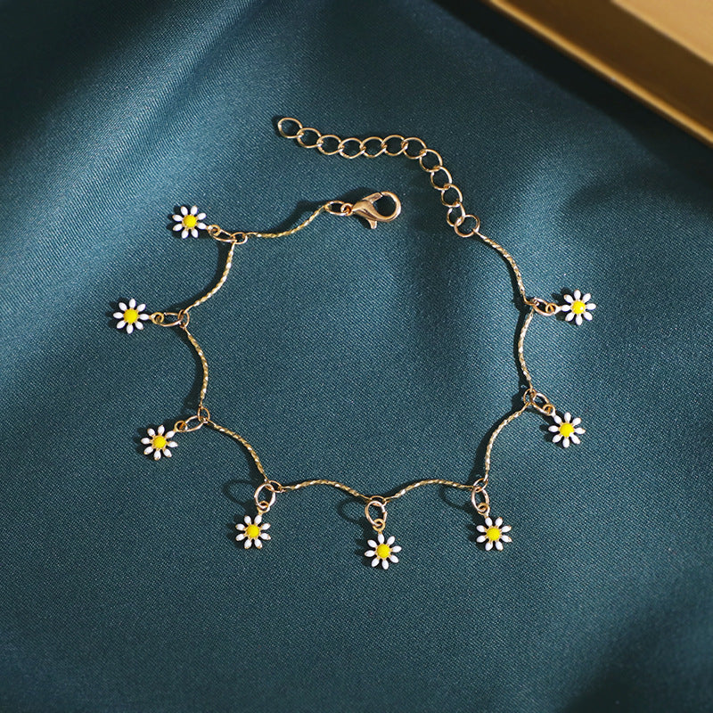 Floral Charm Anklet Bowlift