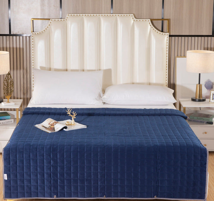 Reversible Winter Quilted Blanket Bowlift