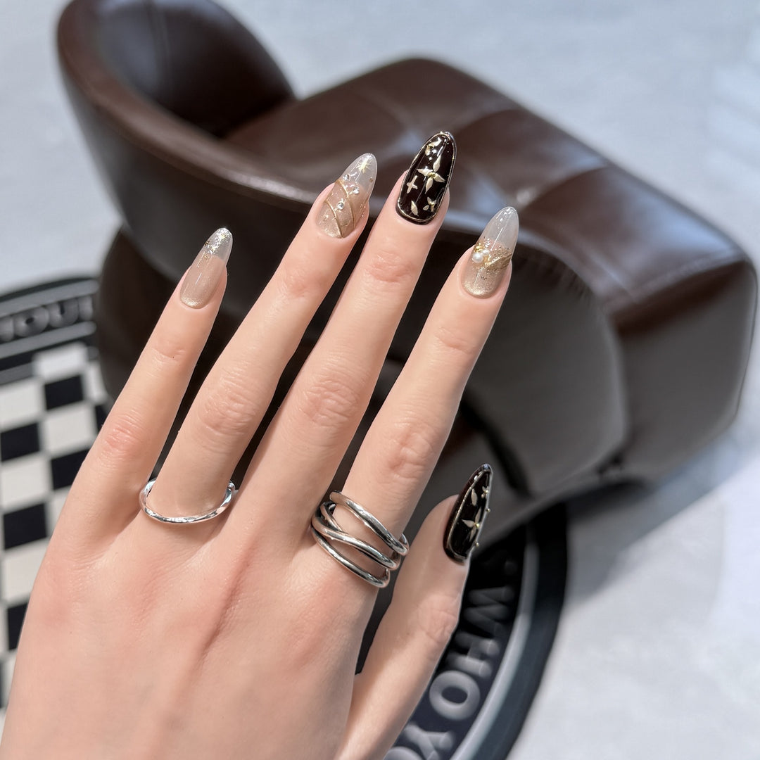 Artistic Press-On Nail Collection Bowlift
