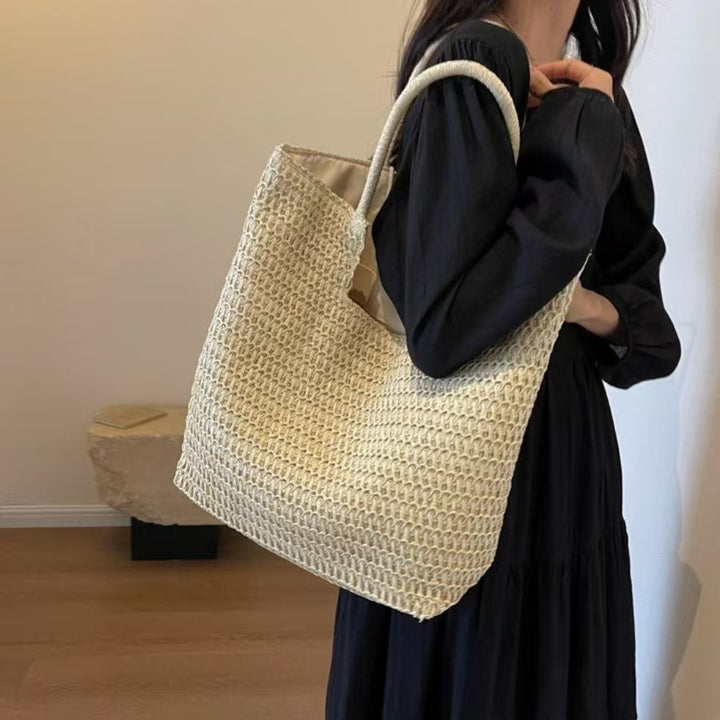 Stylish shopping bag Bowlift