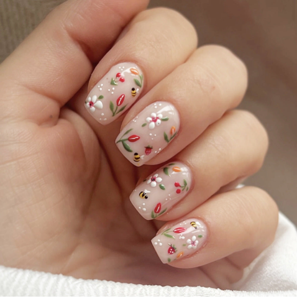 Floral Press-On Nail Art Set Bowlift