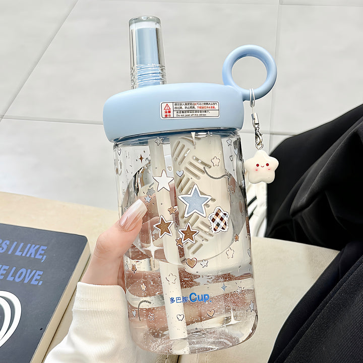Women’s drinking bottle with integrated fruit filter and charming pendant Bowlift