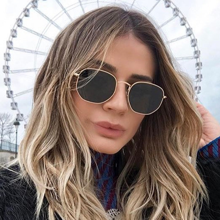 Women's fashionable geometric sunglasses with sturdy metal frame Bowlift
