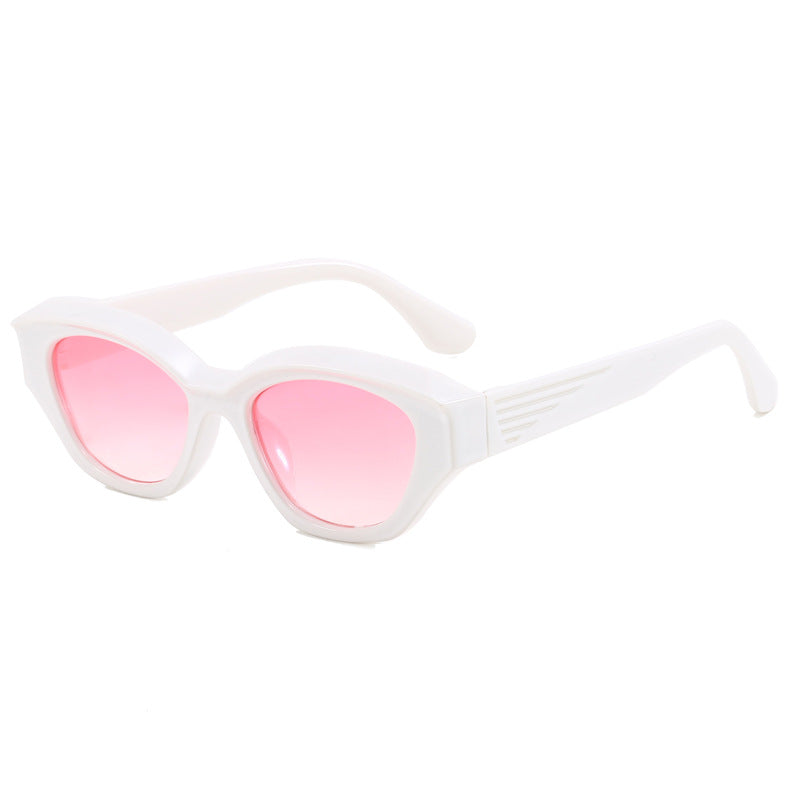 Ladies fashionable sunglasses with futuristic design Bowlift