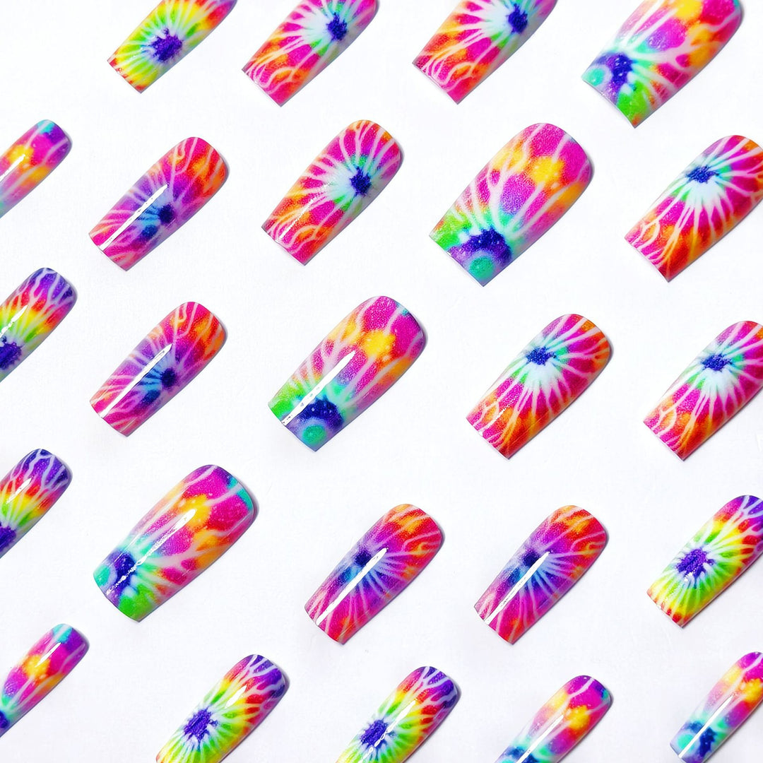 Creative Nail Art In Psychedelic Design Bowlift