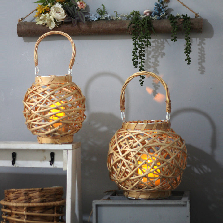 Decorative lantern made of woven natural material Bowlift