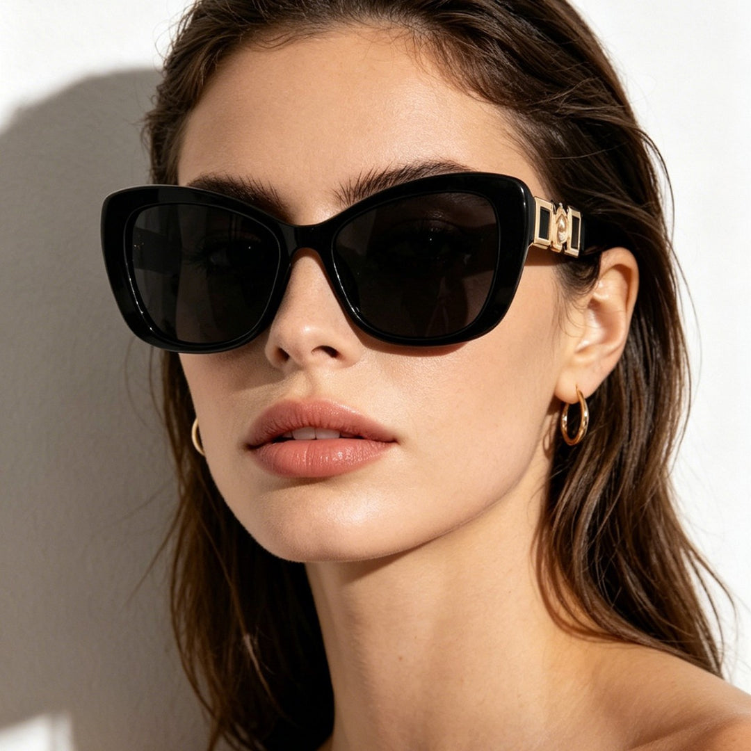 Women Cat-Eye Sunglasses with Elegant Metal Decoration Bowlift