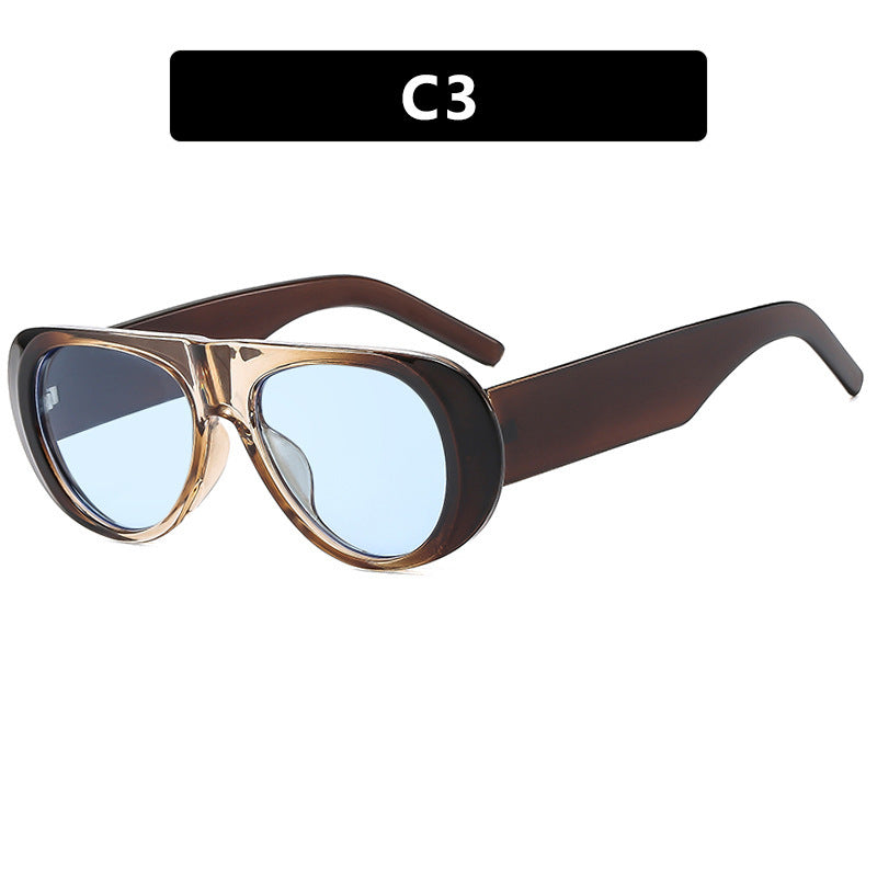 Women contemporary sunglasses with innovative design Bowlift