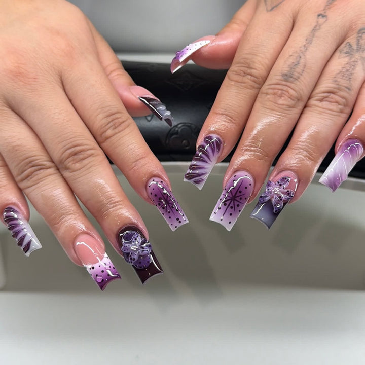 Glamorous Artificial Nails Bowlift