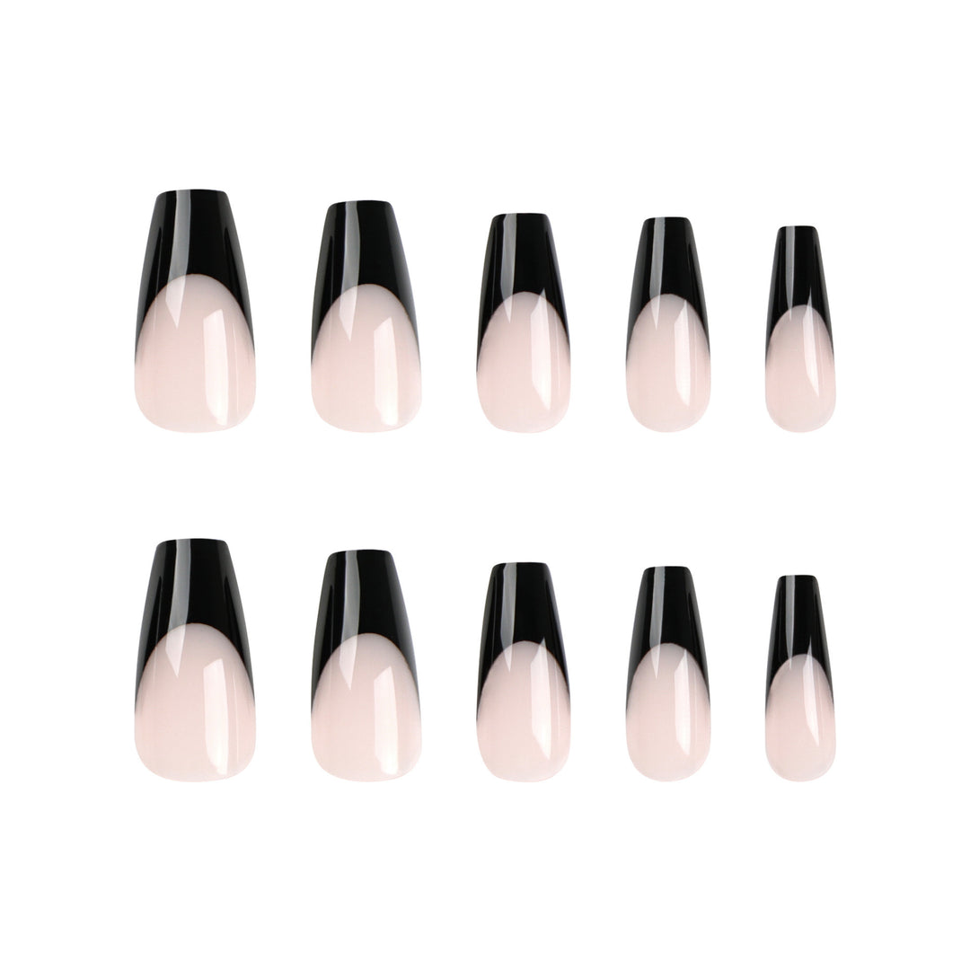 Nail art set with outstanding French design Bowlift