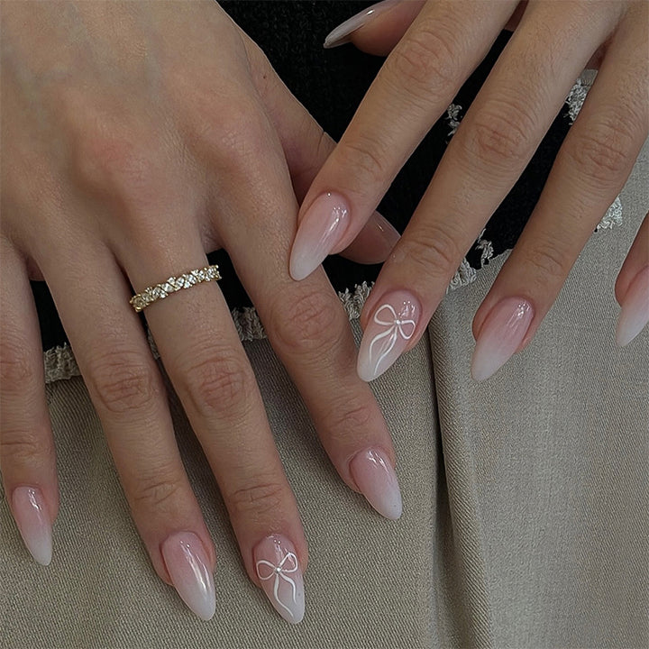 Elegant Press-On Nail Set with Delicate Floral Accents Bowlift