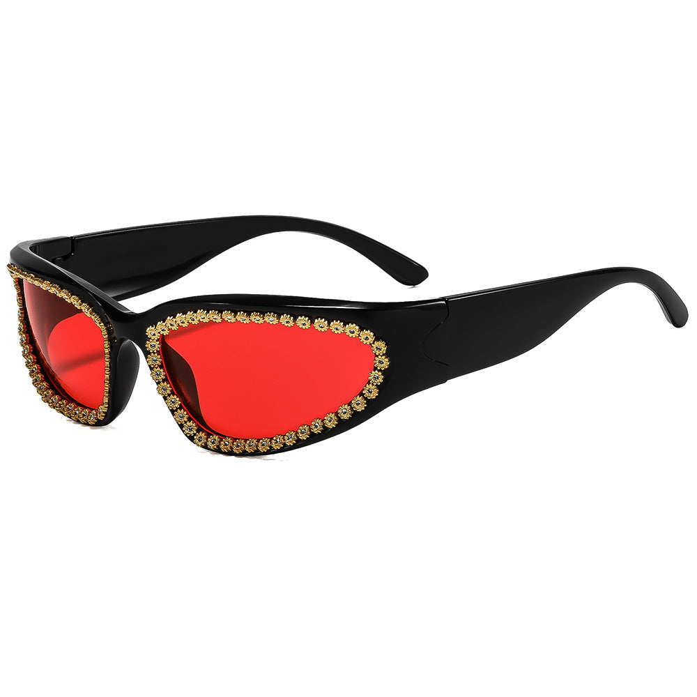 Women’s fashionable sunglasses with glamorous crystal frame Bowlift