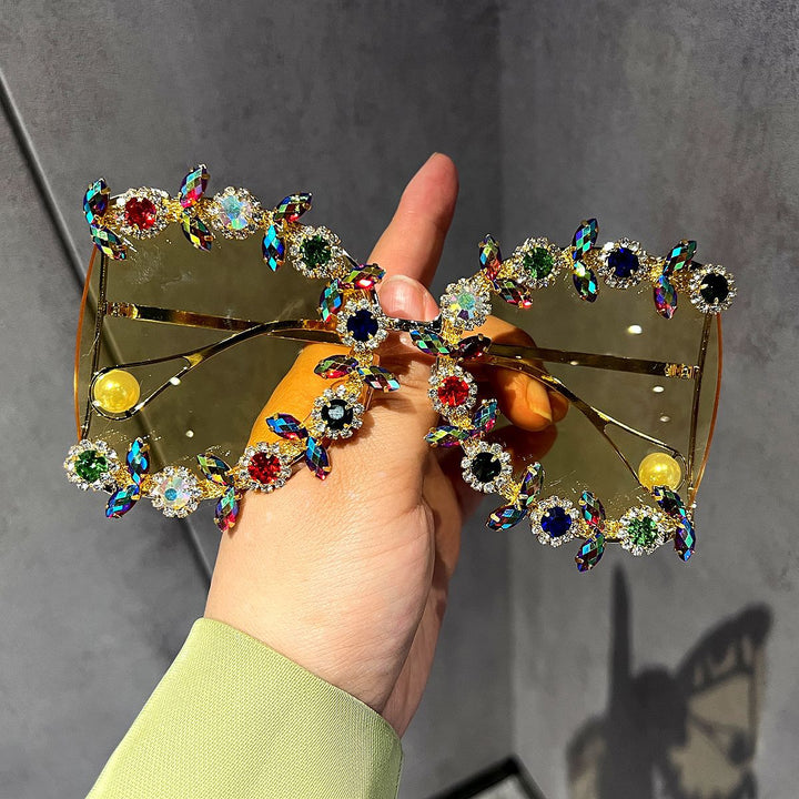 Women Trendy Sunglasses Bowlift
