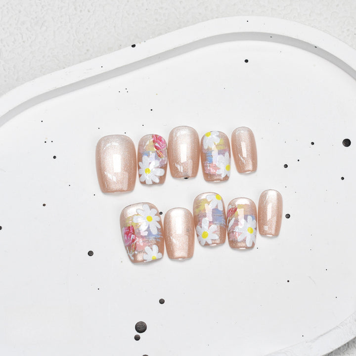 Floral Press-On Nail Set Bowlift