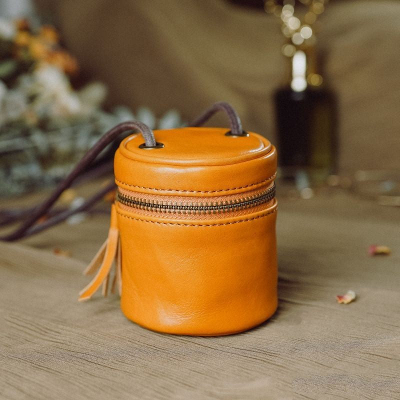 Stylish Leather Cosmetic Organizer Bowlift