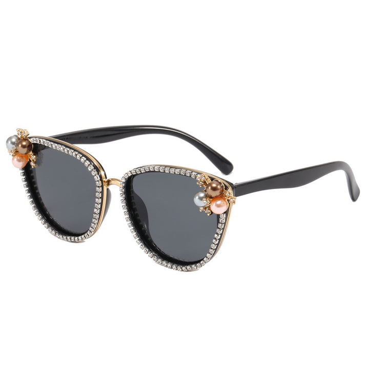 Ladies glamorous sunglasses with pearl and crystal decoration Bowlift
