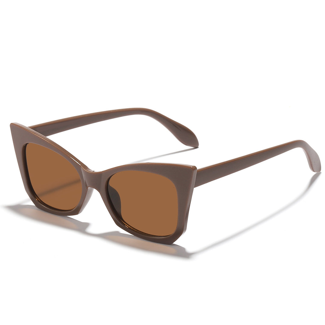 Women's sunglasses in trendy cat-eye design with striking leopard pattern Bowlift