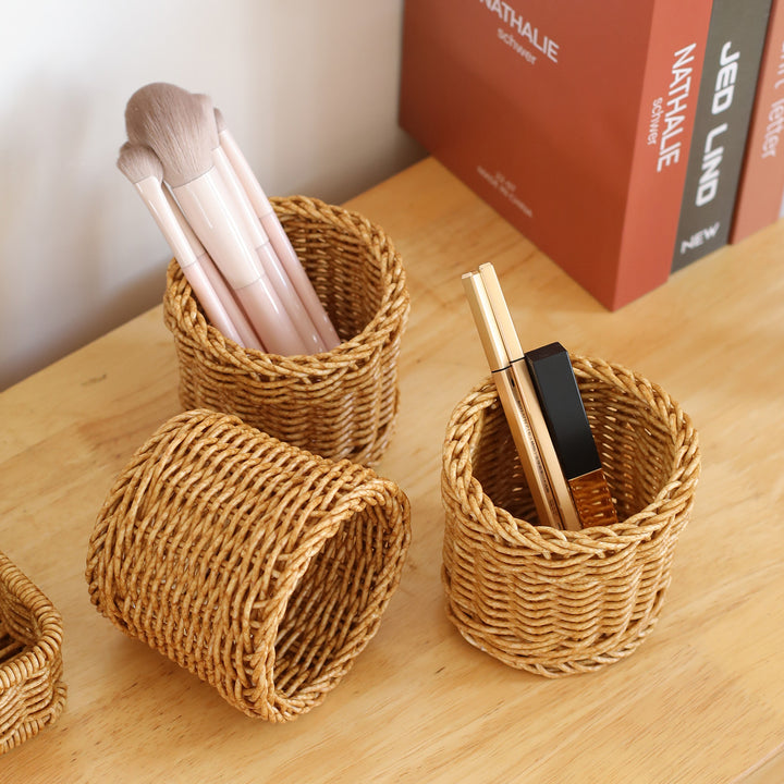 Handwoven Natural Wicker Planter Bowlift