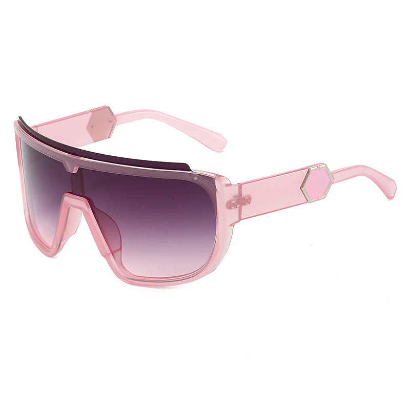 Women's fashionable sports sunglasses with innovative, aerodynamic design Bowlift