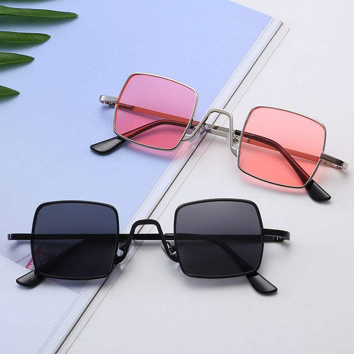 Women's Fashion Square Sunglasses with Innovative Frame Bowlift
