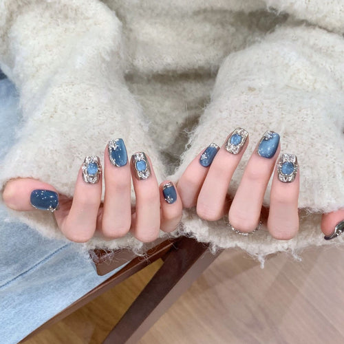Decorative Press-On Nail Extensions Bowlift