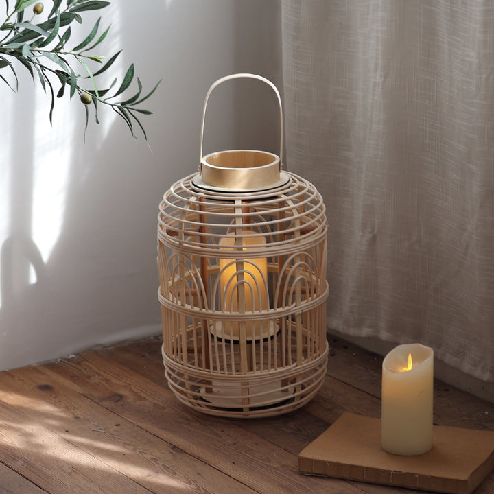 Handcrafted Lantern Bowlift