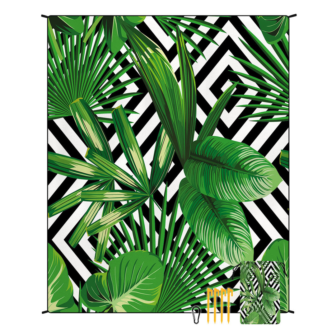 Geometric Print Tapestry Bowlift