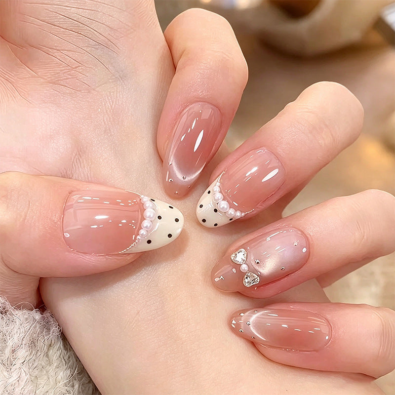 Nail art set with elegant glitter accents Bowlift