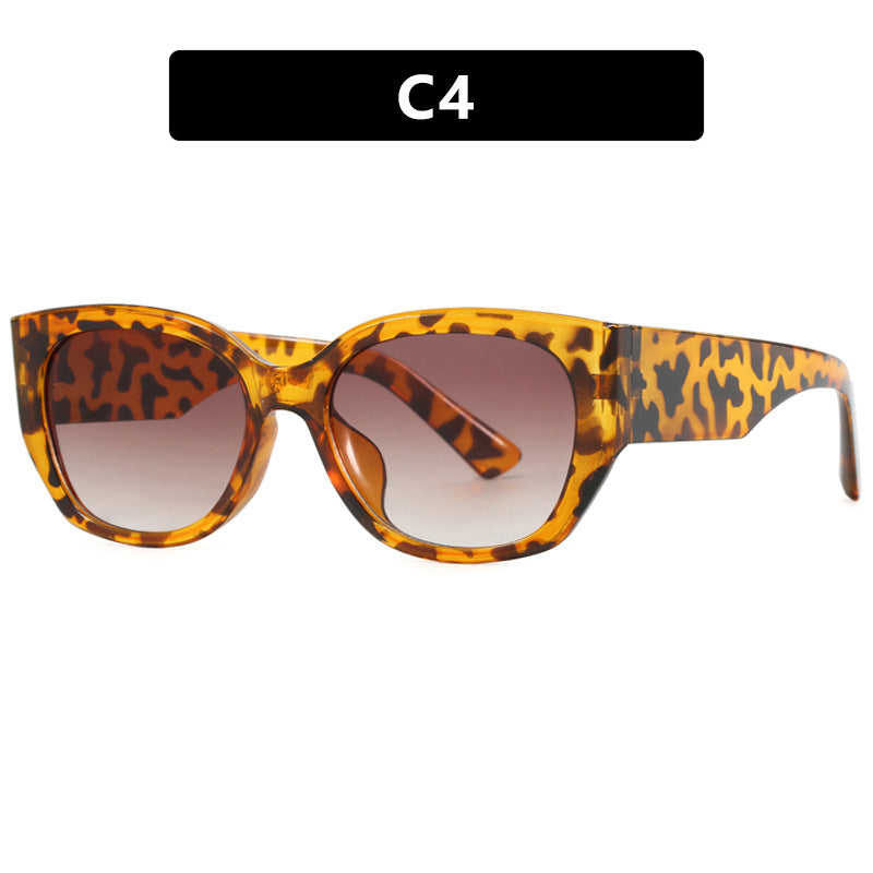 Ladies elegant glasses with animal print Bowlift