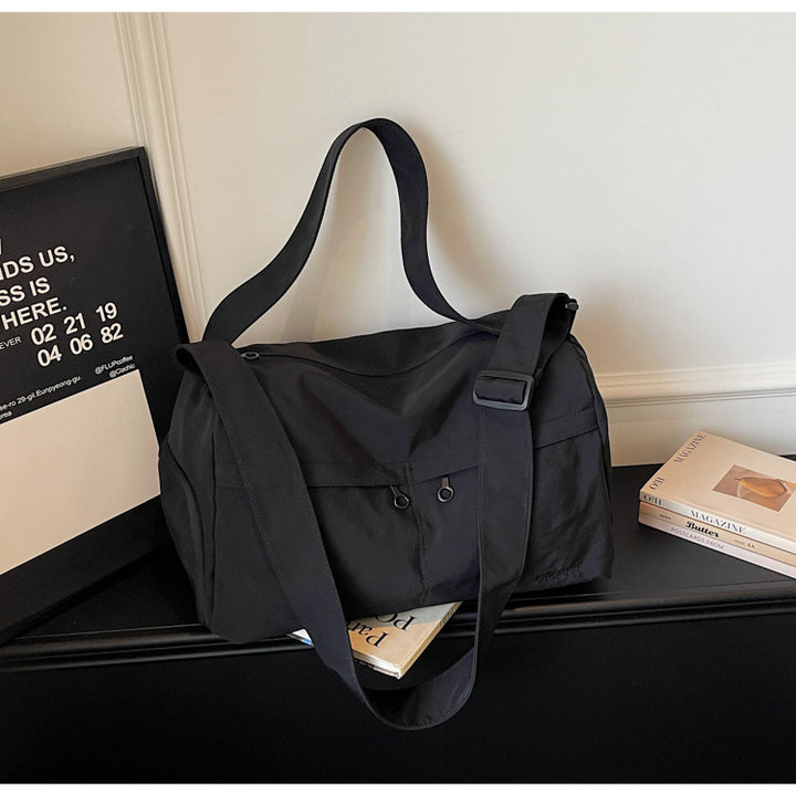 Practical leisure travel bag Bowlift