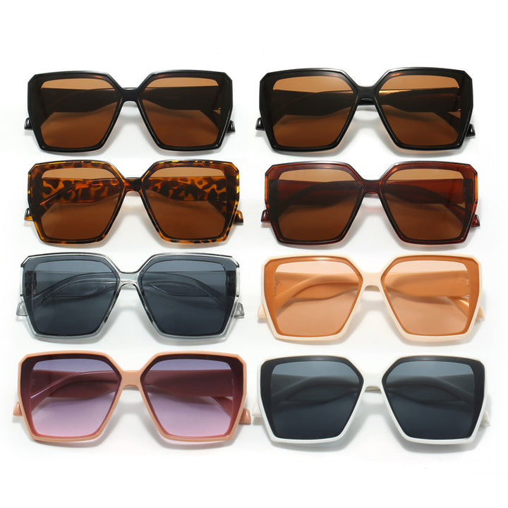 Women's stylish geometric sunglasses in urban style Bowlift