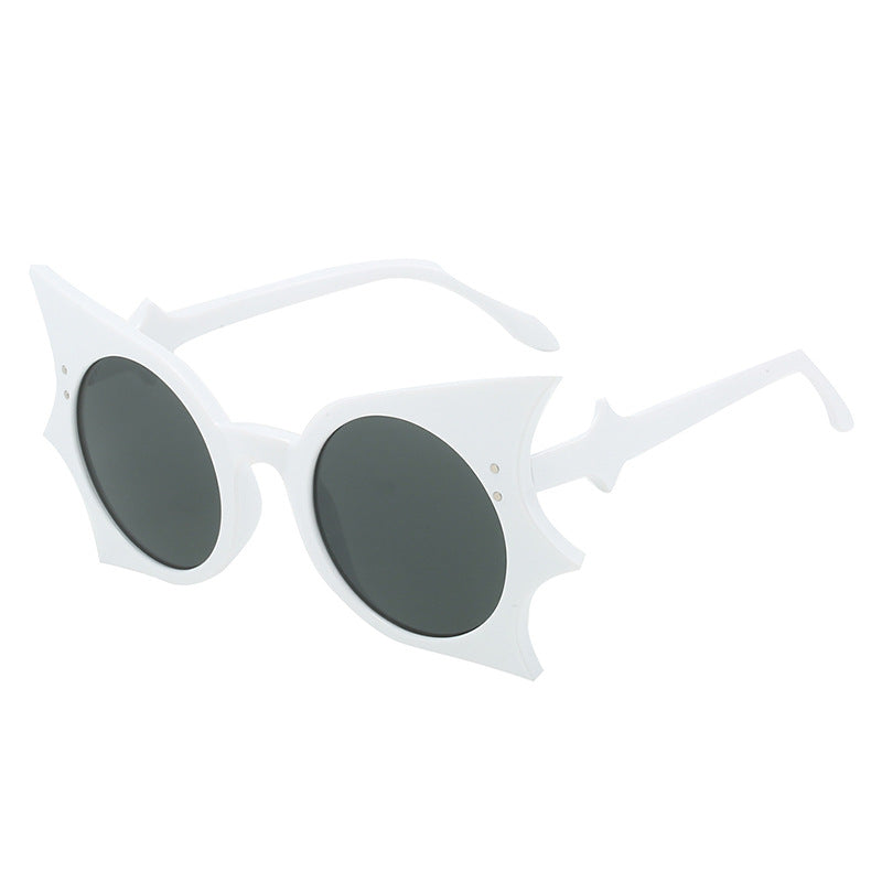 Women eye-catching fashionable designer sunglasses Bowlift