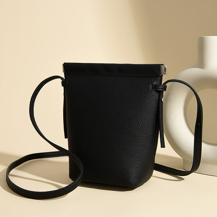 Elegant Textured Bucket Bag Bowlift