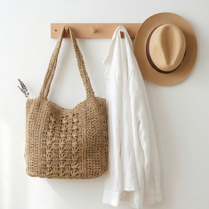 Boho Style Handbag Made of Braided Natural Material Bowlift