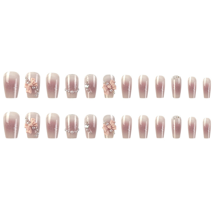 Glamorous artificial nails with moon and star motif Bowlift